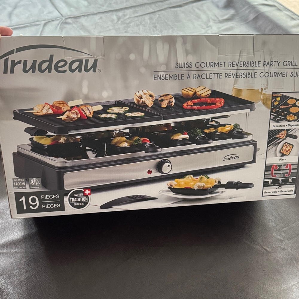 Trudeau Silver Reversible Party Grill